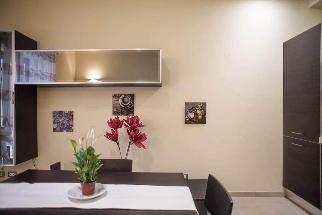 Domus Ameliae Cozy And Charming Apt At Cathedral Apartamento Palermo